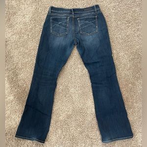 Buckle Brand Daytrip Virgo Bootcut Jeans.  Size 32L